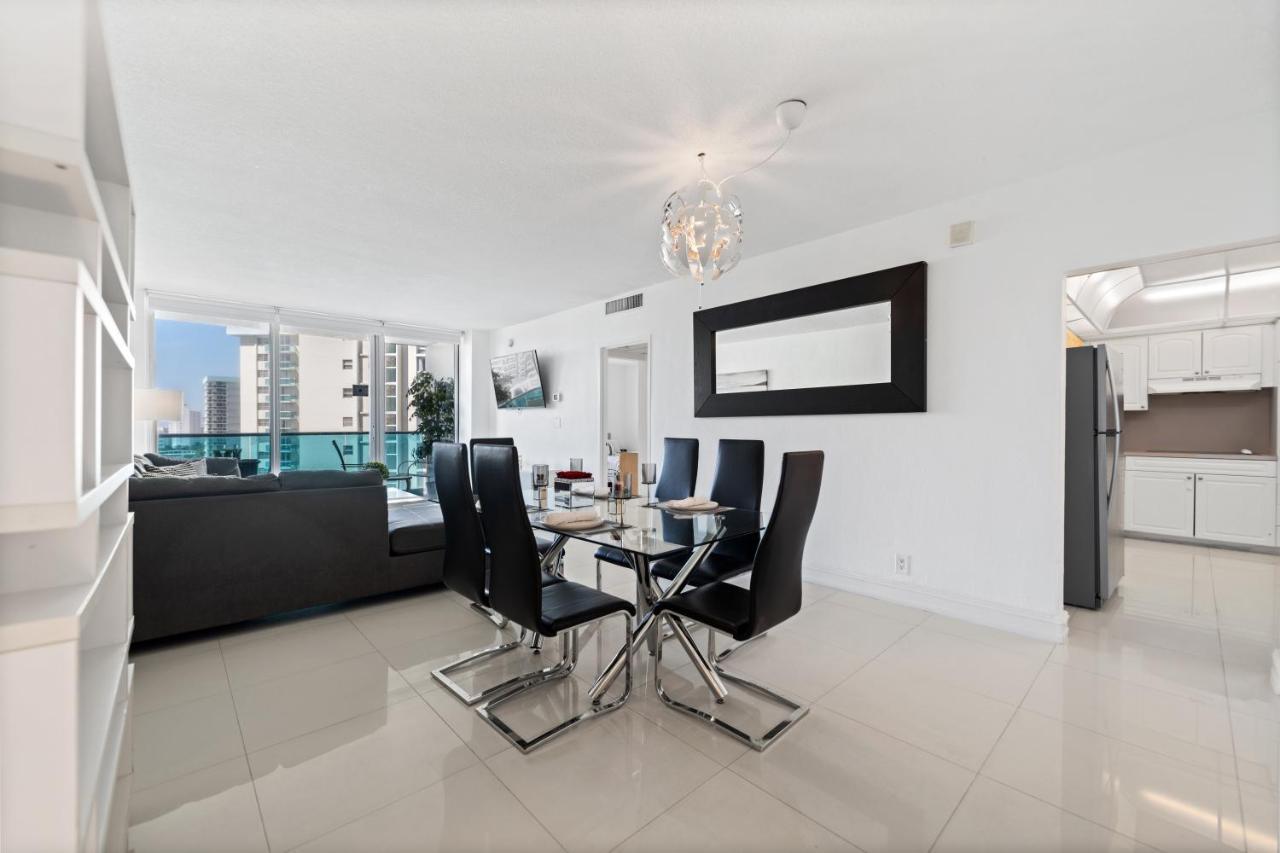 Luxury Beachfront Condo Private Beach Access, Pool & Game Room!!! Hollywood Luaran gambar