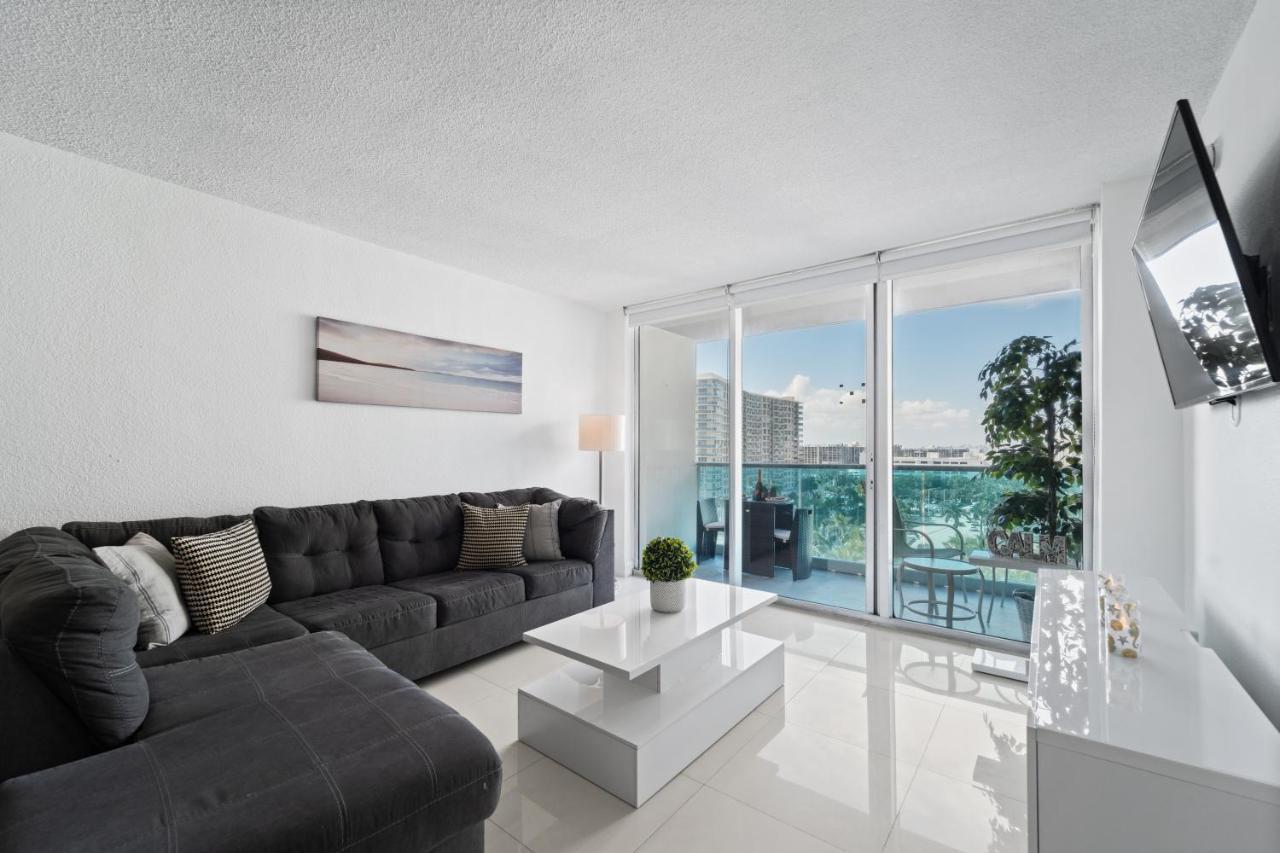 Luxury Beachfront Condo Private Beach Access, Pool & Game Room!!! Hollywood Luaran gambar