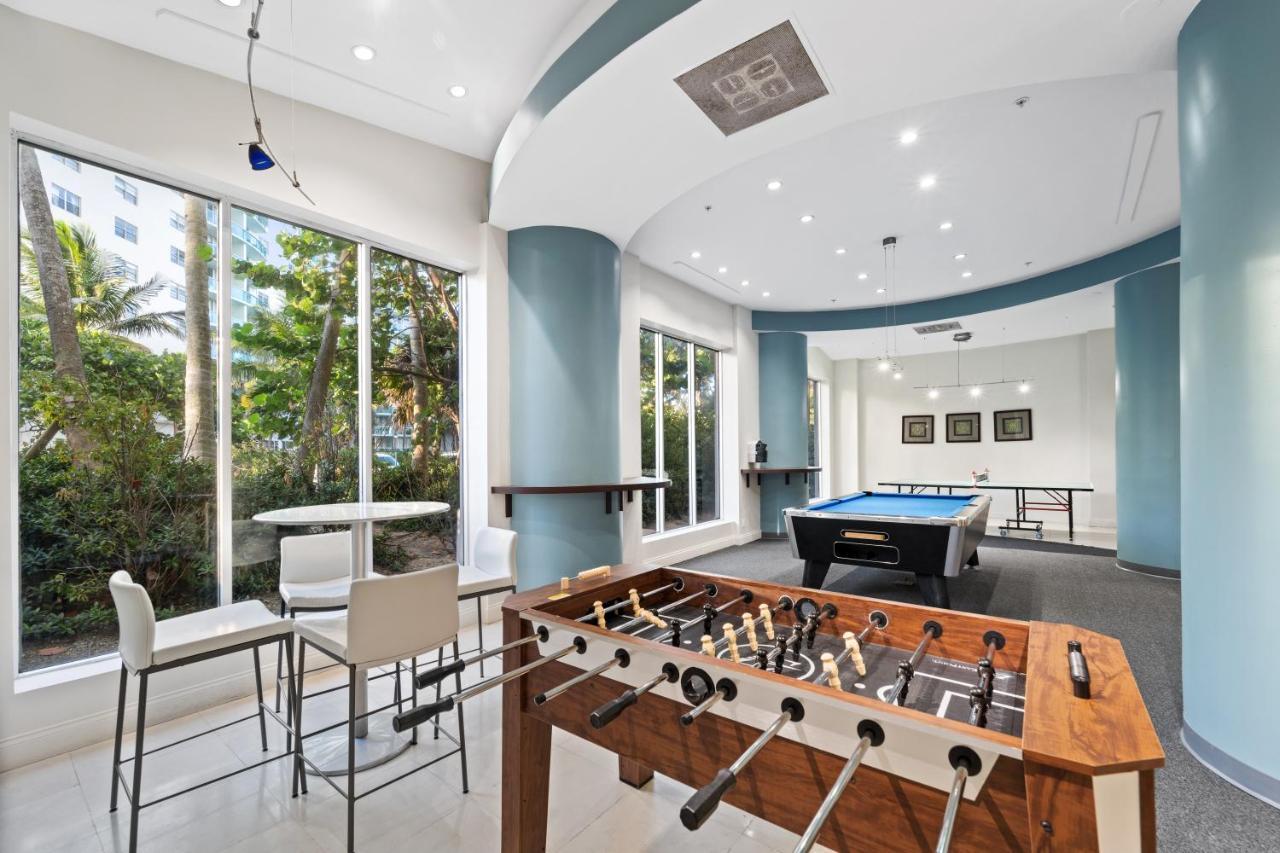 Luxury Beachfront Condo Private Beach Access, Pool & Game Room!!! Hollywood Luaran gambar